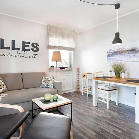 Mit Balkon 500 M Bis Zum Vb *